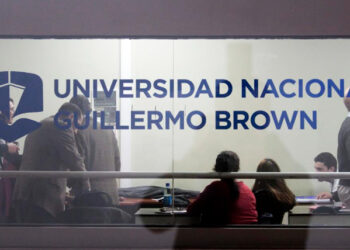 Docentes universitarios anunciaron un paro en todo el país y no se iniciará el segundo cuatrimestre
