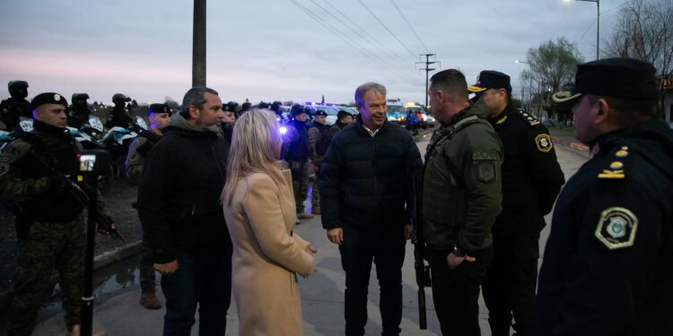 Cascallares supervisó un nuevo operativo policial focalizado en Glew y Longchamps