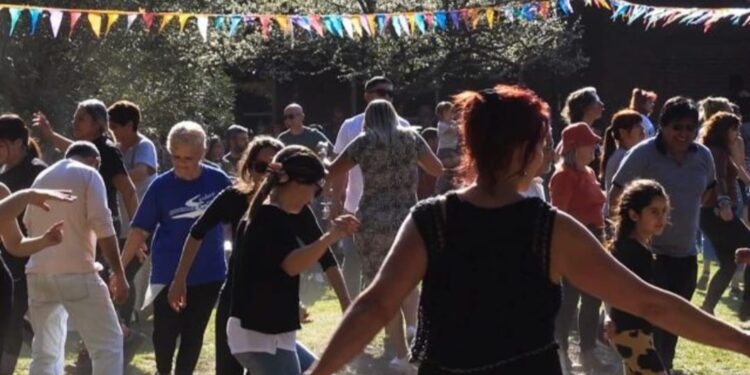 Burzaco: la peña «La Machada» vuelve el domingo a beneficio de la escuela Latinoamérica