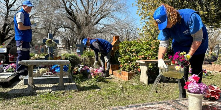 Recomiendan descacharrar para prevenir el dengue, antes de la llegada de la primavera