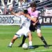 Polémica derrota de Claypole en el final para profundizar su mal momento