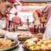 La Noche de la Pizza y la Empanada: en que locales de la región se podrá acceder a descuentos y promociones