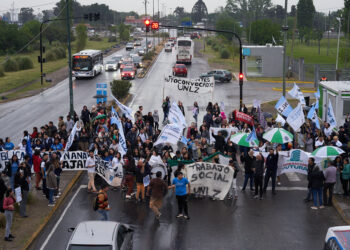 Universidades en lucha: clases abiertas en la UNAB y UNLZ