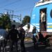 Distracción y milagro en Lomas: lo atropelló el tren por cruzar apurado