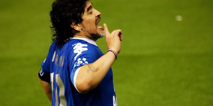 El día que Maradona jugó en Ministro Rivadavia