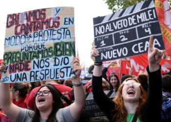 Milei vetó la Ley de Financiamiento Universitario tras la multitudinaria marcha al Congreso