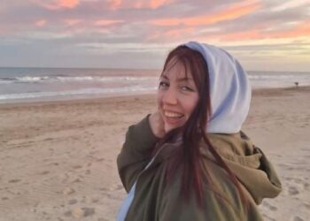 Tragedia en Villa Gesell: buscan a una joven de Lomas entre las ruinas