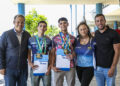 El municipio reconoció a dos campeones nacionales de patín de Brown