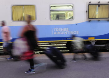 Ponen a la venta los pasajes de tren para el verano