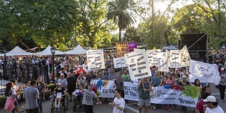 Almirante Brown: marcha y festival por el Día de los Derechos de las Personas con Discapacidad