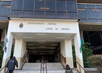 Una ex empleada de Poder Judicial denunció por acoso sexual a un fiscal de Lomas