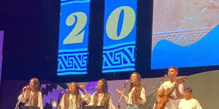 Artistas brownianos participan en Córdoba del Pre Cosquín 2025