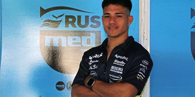 El piloto de Mármol se estrena en las pick up y sueña: «Vengo a ganar todo»