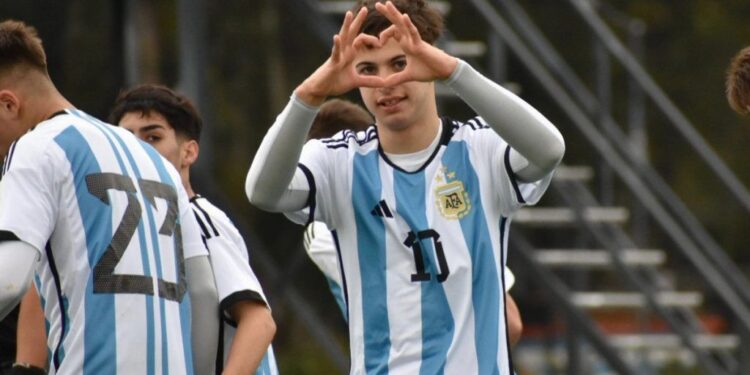 Francisco Baridó: se formó en un club de Mármol, jugó en Boca, pasó a Juventus y jugará en la Selección Sub 17