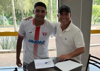 Arandilla cruzó a los dirigentes de Brown de Adrogué: «A ellos no les interesan los pibes del club»