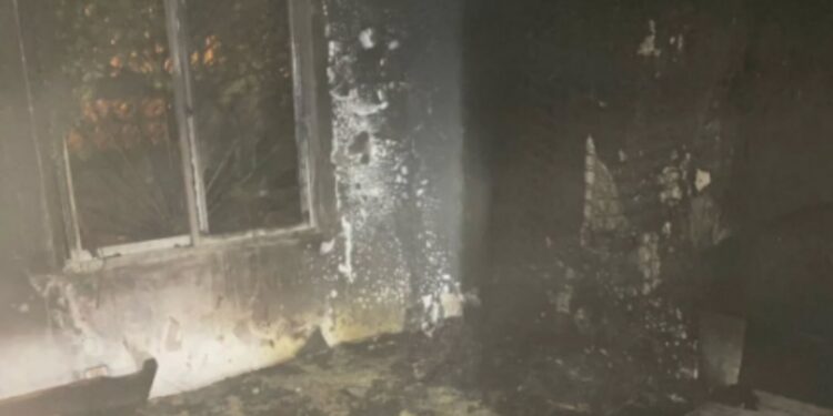 Cayó un rayo e incendió una casa de Longchamps