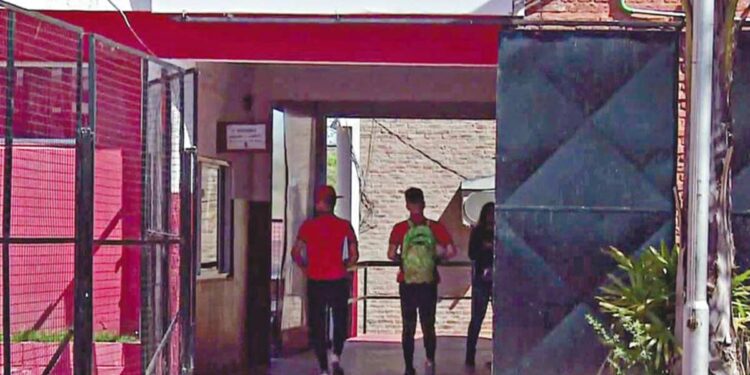 Lomas: condenan a 10 años a un representante por explotar sexualmente a juveniles de Independiente