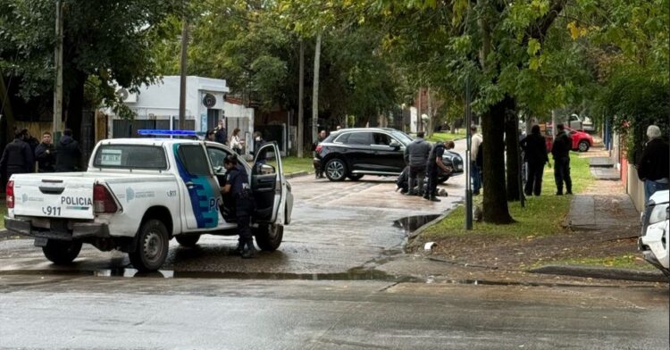 Tiroteo en Brown: la policía evitó un robo e hirió a un ladrón menor de edad