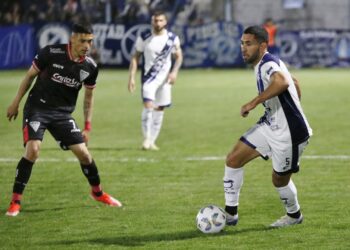 Franco Benítez en la antesala del choque entre El Trico y Sanma: «Este clásico es distinto a los demás»