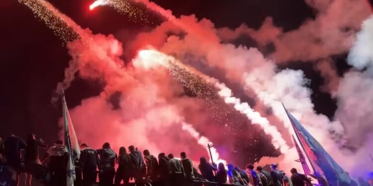 Sancionaron a dos clubes de Brown por usar pirotecnia: Sanma jugará a puertas cerradas por tres fechas