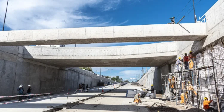 Burzaco: entró en la etapa final el viaducto de la rotonda Los Pinos
