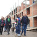 Cascallares y Batakis recorrieron la obra de 88 viviendas en José Mármol