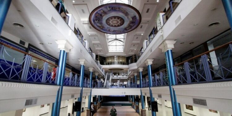 Convocan a artistas de Almirante Brown para exponer su obras en espacios culturales locales