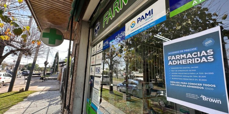 El Municipio selló un acuerdo de precios con farmacias de San José, Adrogué, Glew, Calzada, Burzaco, Rivadavia y Claypole