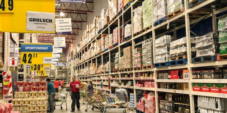 Descuentos de hasta 40 por ciento en mayoristas: los supermercados adheridos