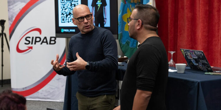 La Universidad de Brown da capacitaciones sobre inteligencia artificial a Pymes