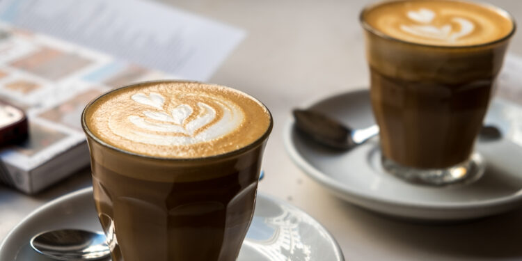 Durante el invierno, llega el «Recorrido cafetero» a Brown con descuentos en bares y cafeterías