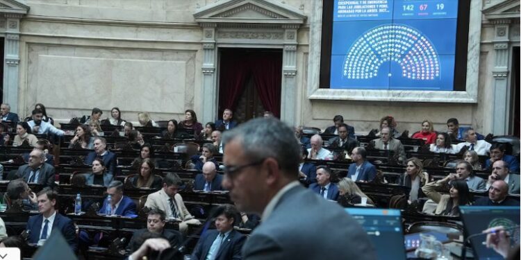 Diputados le dio media sanción al aumento a jubilados y pensionados: la UCR se abstuvo y el PRO votó en contra