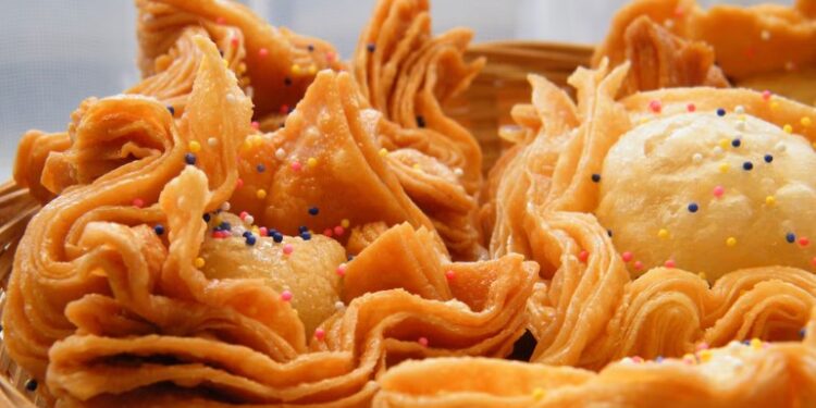 Malvinas Argentinas celebra sus 49 años con música, feria, baile y un festival de pastelitos criollos