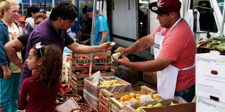 En qué localidades funcionan los mercados de descuento de Brown