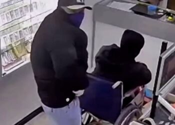 Violento robo en Solano: fingió estar en silla de rueda para asaltar una joyería