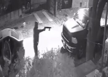 Glew: intentaron robarle al custodio de L-Gante con un arma de fuego, se resistió, noqueó al delincuente de una trompada