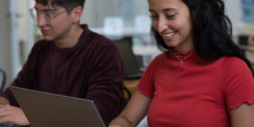 La UNaB inscribe a los cursos de formación profesional: son virtual y a precios accesibles