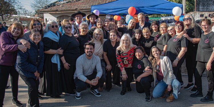 Música, baile y un abrazo solidario por la continuidad del hogar Eva Perón de Burzaco