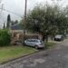 Discutió con un amigo, se subió al auto, lo atropelló y lo mató en Temperley: fue detenido