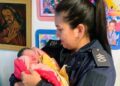 Milena, la bebé de Claypole que nació en su casa con la ayuda de dos mujeres policía