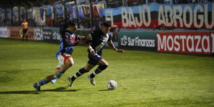 Con un 0 a 0 quedó sellado el regreso a Adrogué del clásico entre el Tricolor y Sanma