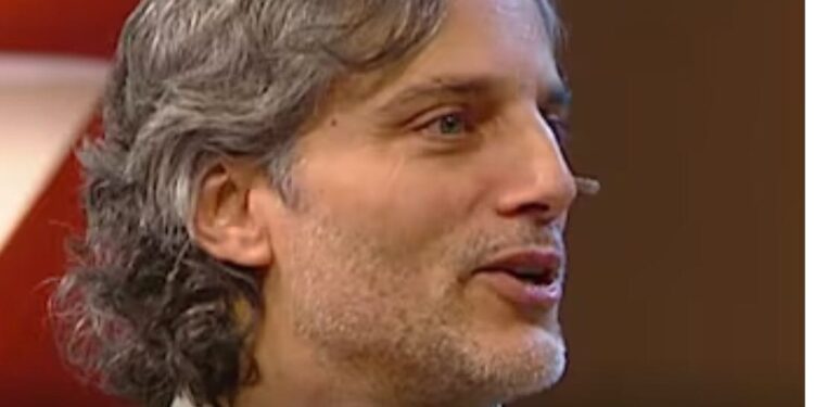 Si tu novio no conoce las estaciones del Roca, como Joaquín Furriel, para mi estás soltera