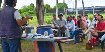 Estudiantes y docentes de Lomas viajaron a Formosa para dar talleres de producción agroecológica a familias campesinas