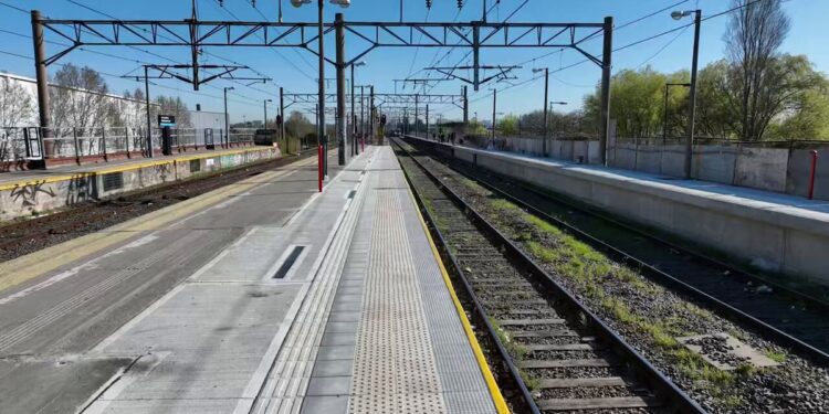 Tras 10 años, la ex estación Avellaneda habilitó todos sus andenes