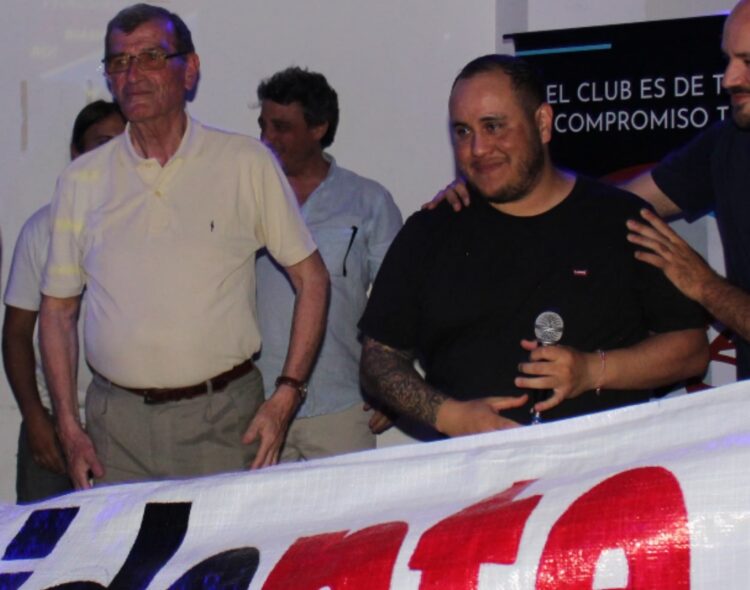 El hijo de Lorenzo Arandilla lanzó su candidatura a presidente de Brown de Adrogué