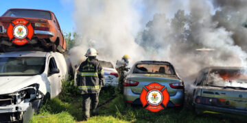 Otra vez se incendió un depósito de autos en Don Orione