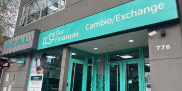 Allanaron una financiera de Adrogué por el escándalo de las coimas del gobierno de Milei