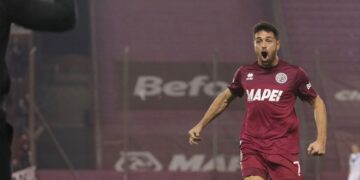 Lautaro Acosta se despidió de Lanús y apuntó contra la dirigencia