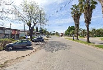 Un policía mató a un delincuente que intentó asaltarlo en Longchamps