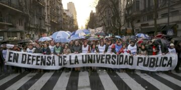 Presupuesto 2026: el gobierno insiste con dar de baja las leyes de discapacidad y financiamiento de universidades